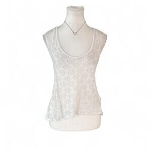 Vintage Hollister Co. Y2K white lace tank top with floral pattern, size M